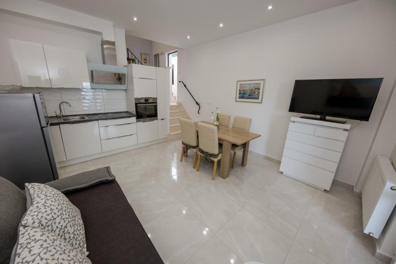 טרוגיר Apartments Mateo מראה חיצוני תמונה