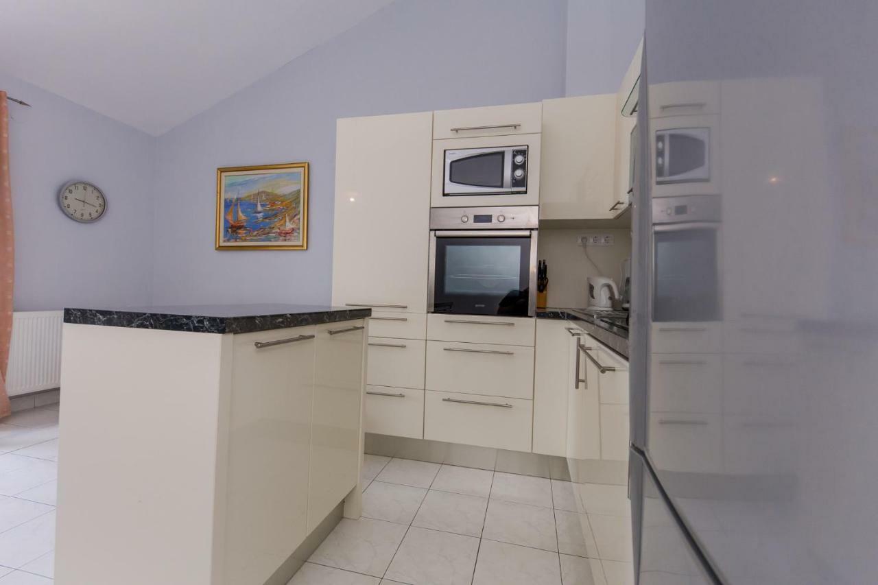 טרוגיר Apartments Mateo מראה חיצוני תמונה